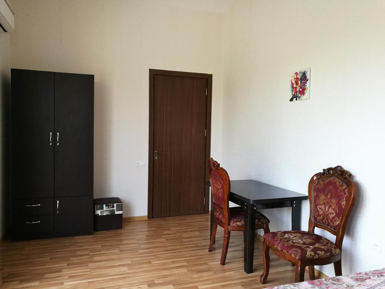 Agora Tbilisi Exterior foto